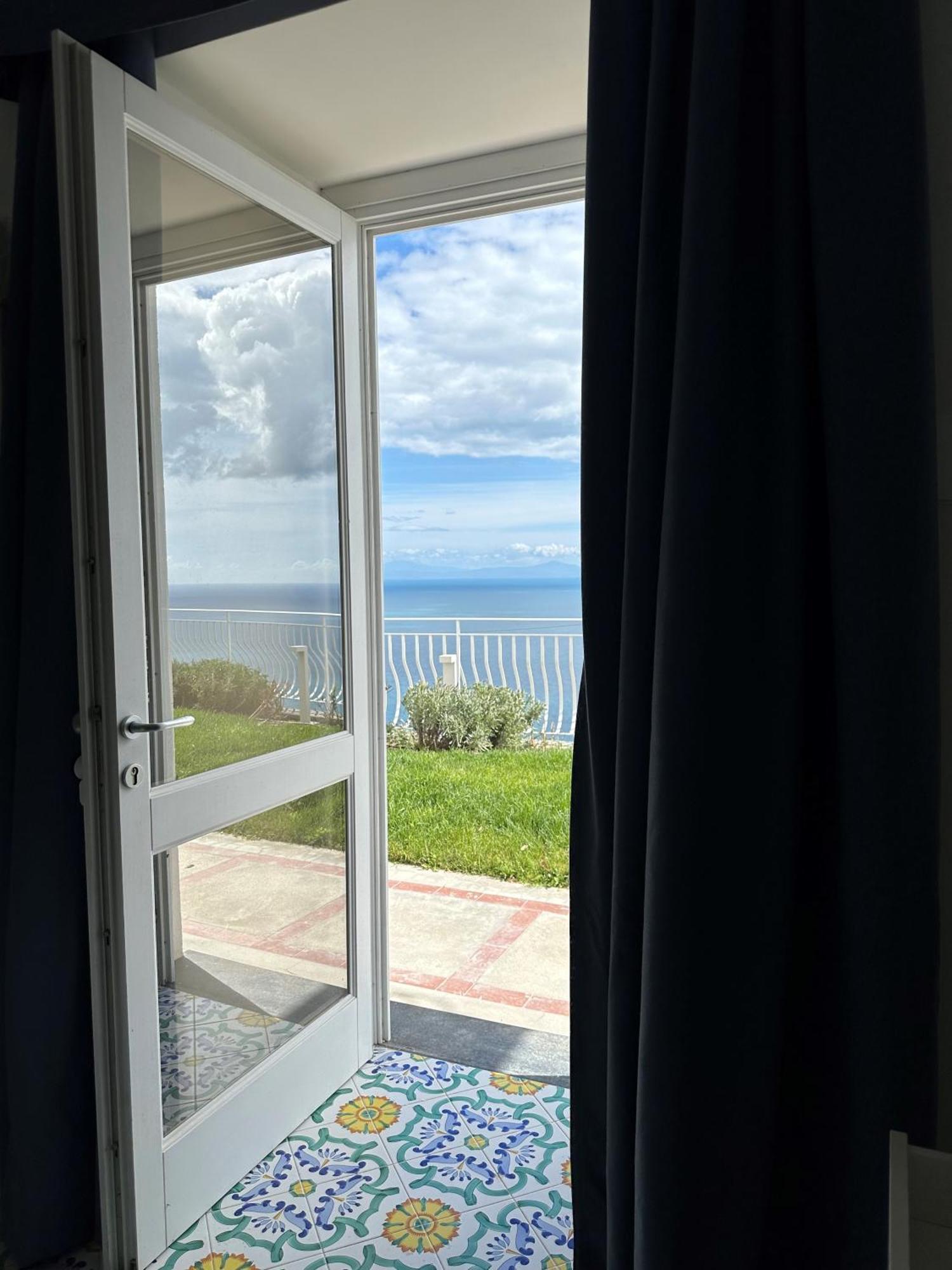 Le More Di Praiano Esterno foto